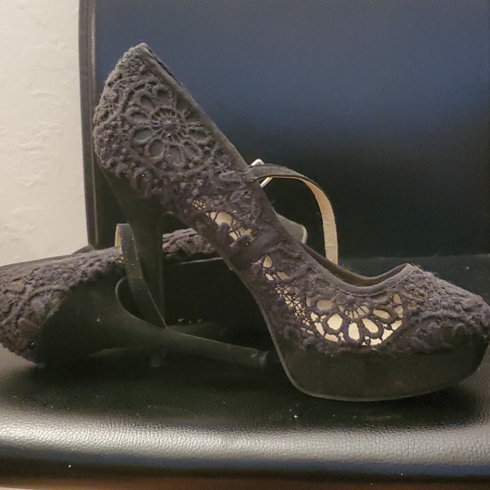 Black heels
